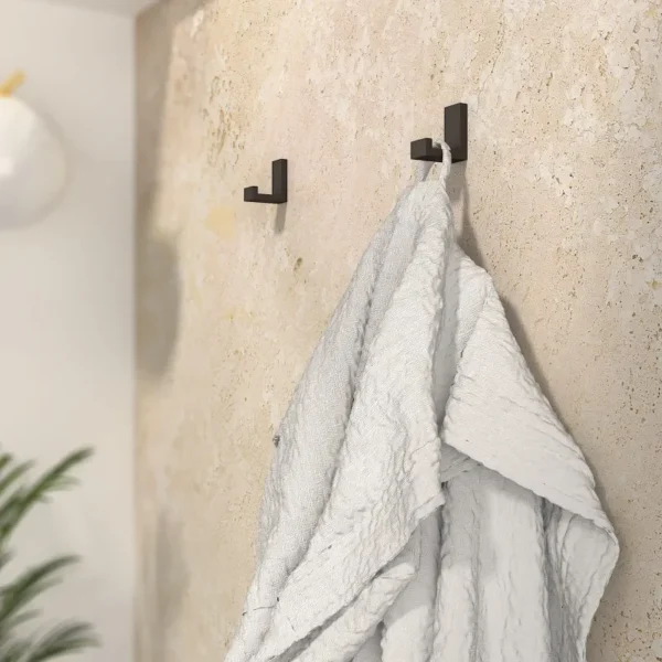 Glade Black Towel Hook